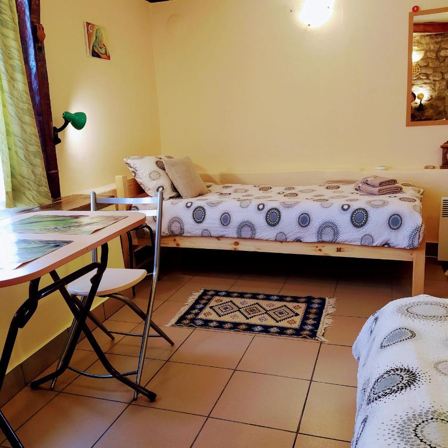 Authentic Guest Stay In The Heart Of Veliko Tarnovo Студио С Изглед Към Царевец Exteriér fotografie